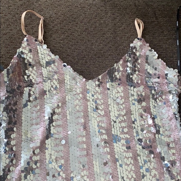 sequence dress - Picture 2 of 5